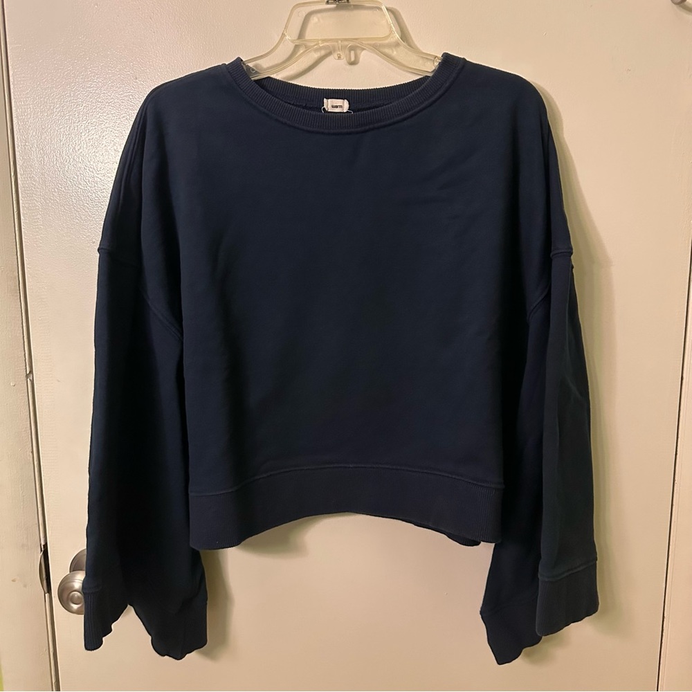 warm - Women's Navy Blue Sweatshirt
